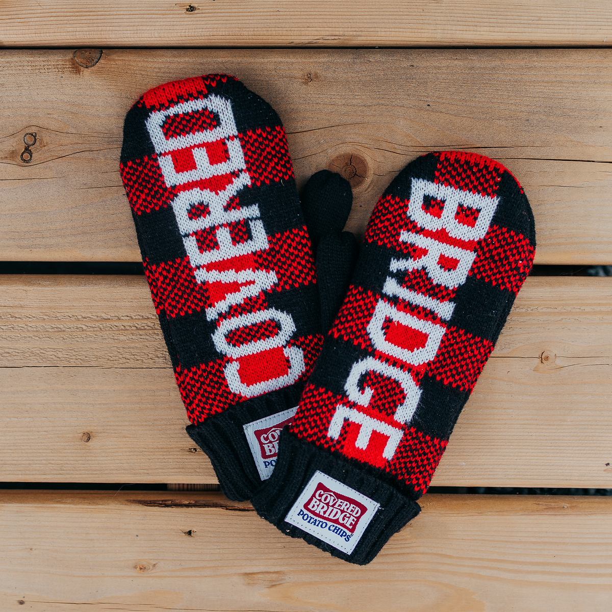 Covered Bridge Mittens